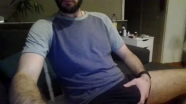 Snapshot of MckyD1cky chatting on December 22, 2024, 5:22 am MckyD1cky online show from December 22, 2024, 5:22 am
