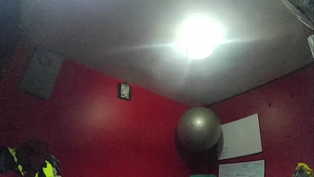 crazylatinguyy online show from February 5, 2026, 12:28 am