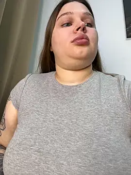 perfect sweety girl online show from October 17, 2025, 6:53 pm