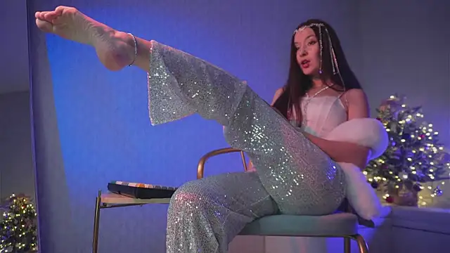 iris vega9 online show from January 1, 2025, 9:52 pm