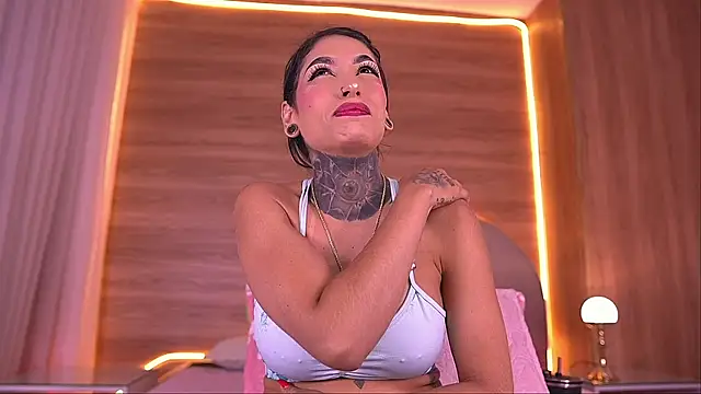 danna berlin  online show from March 31, 2026, 7:16 pm