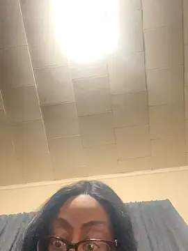 Goddesskarisma online show from October 15, 2025, 5:06 am