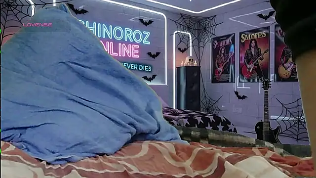 chino roz online show from October 26, 2025, 7:36 pm