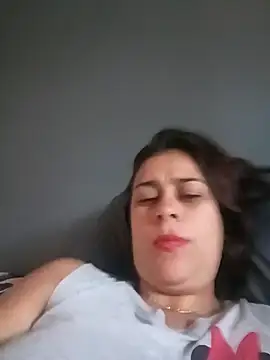 Snapshot of Latina_sexy1 chatting on January 11, 2026, 2:35 pm Latina sexy1 online show from January 11, 2026, 2:35 pm