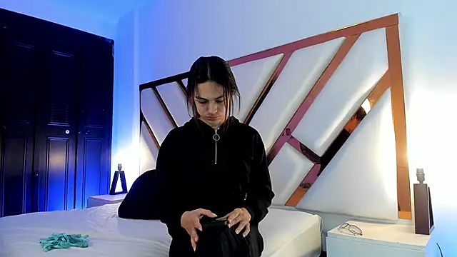 Aron cruz online show from May 30, 2026, 1:28 pm