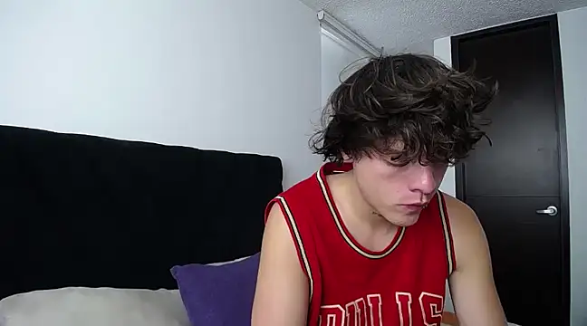 Santiago kiler online show from February 27, 2025, 6:31 pm