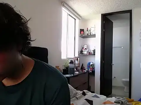 Santiago kiler online show from February 4, 2025, 2:53 pm