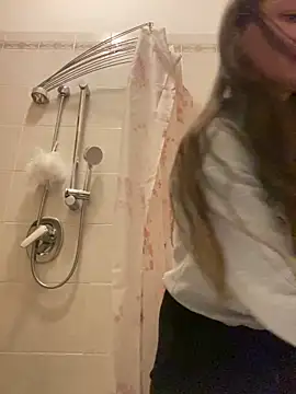 Snapshot of Natalieass chatting on March 6, 2025, 6:16 pm Natalieass online show from March 6, 2025, 6:16 pm