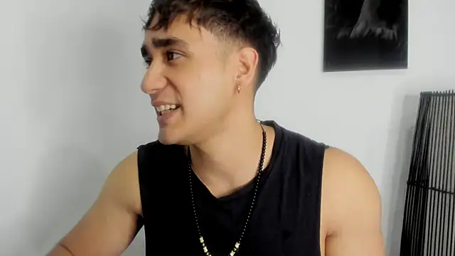 AlexRivera6 online show from October 4, 2025, 3:24 pm