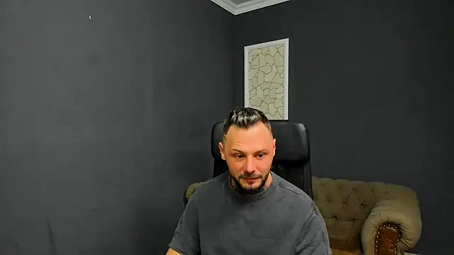 Snapshot of BrianHunts chatting on March 1, 2026, 5:29 am BrianHunts online show from March 1, 2026, 5:29 am