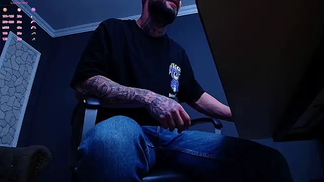 Snapshot of BrianHunts chatting on October 11, 2025, 4:46 am BrianHunts online show from October 11, 2025, 4:46 am