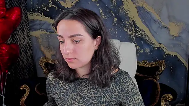 Daphne Moss online show from February 20, 2025, 2:13 pm