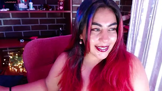 gatuwildhott online show from July 28, 2026, 7:37 pm