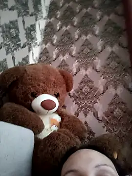 Snapshot of LeilaSaint chatting on October 18, 2025, 5:53 am LeilaSaint online show from October 18, 2025, 5:53 am