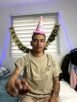 sorry-mom69 online show from October 10, 2025, 2:51 pm