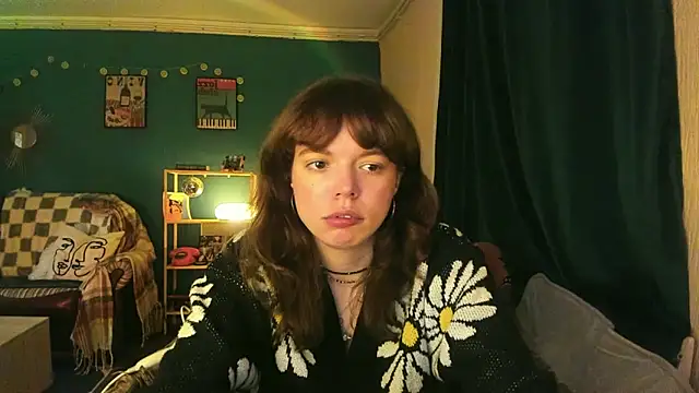 Snapshot of ClancyMorissey chatting on November 16, 2025, 8:02 pm ClancyMorissey online show from November 16, 2025, 8:02 pm