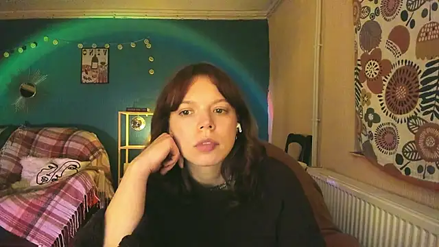 ClancyMorissey online show from February 27, 2025, 11:48 pm