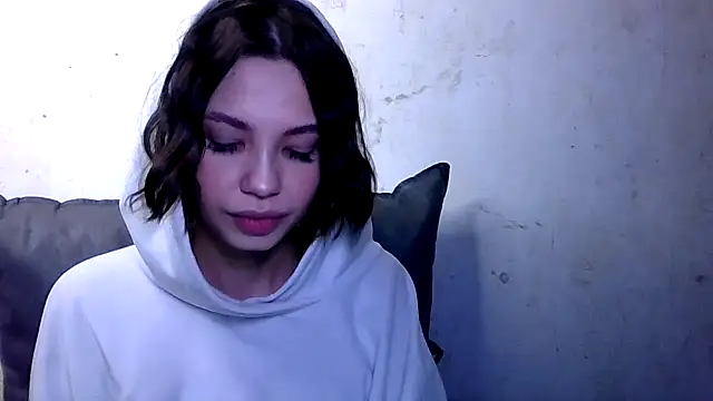 MiraPics online show from March 29, 2026, 4:19 pm