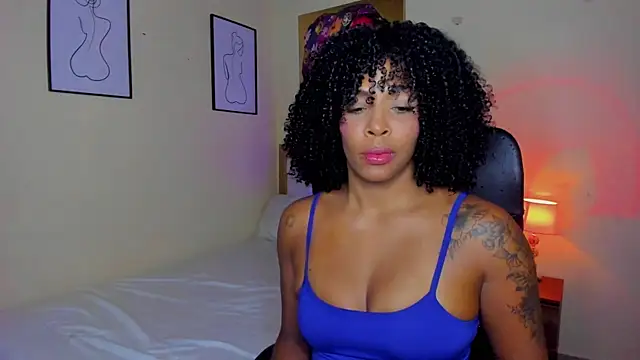 AitanaBrown  online show from November 26, 2025, 9:26 pm