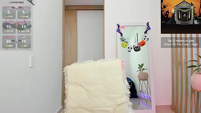 Katysmith26 online show from October 25, 2025, 10:10 pm