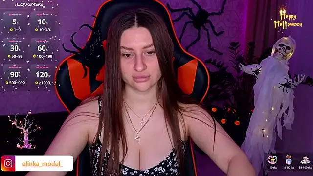 Snapshot of Elishka_ chatting on October 26, 2025, 5:35 pm Elishka online show from October 26, 2025, 5:35 pm