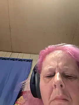 DavisDesires online show from March 24, 2026, 1:33 pm