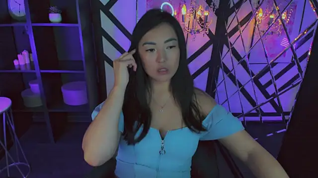 JasmineMagical online show from November 7, 2025, 5:45 am