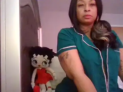 MSweetLindaParks online show from January 29, 2025, 1:07 pm