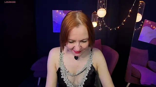NikaGentle online show from February 9, 2025, 8:32 am