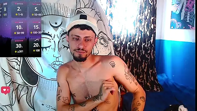 Snapshot of Apolo_S chatting on January 25, 2025, 8:10 pm Apolo S online show from January 25, 2025, 8:10 pm