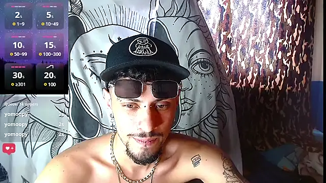 Snapshot of Apolo_S chatting on January 20, 2025, 9:01 pm Apolo S online show from January 20, 2025, 9:01 pm