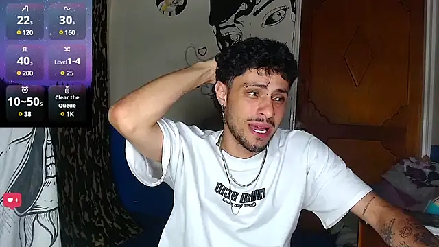 Snapshot of Apolo_S chatting on March 18, 2025, 11:09 pm Apolo S online show from March 18, 2025, 11:09 pm