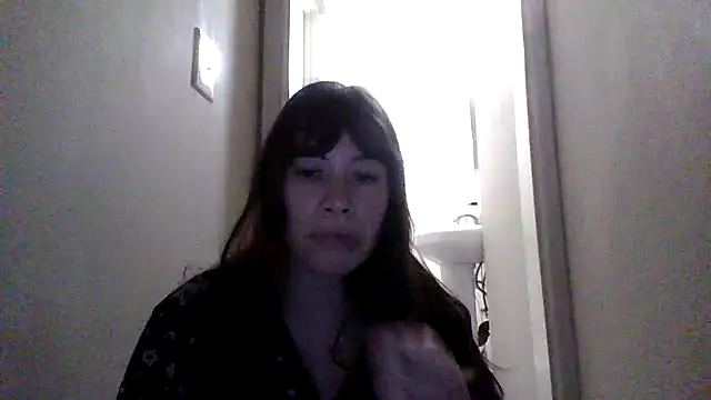 petitedoll29 online show from December 2, 2025, 8:10 pm