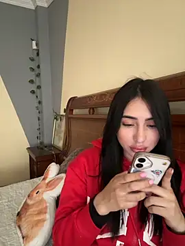 Snapshot of isabella_jade chatting on October 7, 2025, 1:23 pm isabella jade online show from October 7, 2025, 1:23 pm