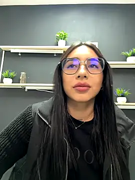 Snapshot of isabella_jade chatting on November 26, 2025, 10:32 pm isabella jade online show from November 26, 2025, 10:32 pm