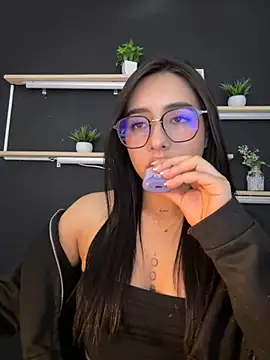 Snapshot of isabella_jade chatting on November 12, 2025, 1:26 pm isabella jade online show from November 12, 2025, 1:26 pm