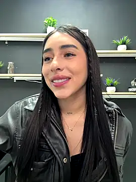 Snapshot of isabella_jade chatting on November 27, 2025, 10:10 pm isabella jade online show from November 27, 2025, 10:10 pm