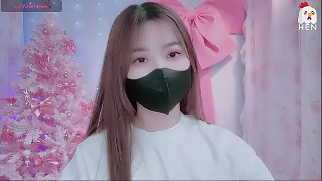 hen237 online show from November 28, 2025, 5:46 pm