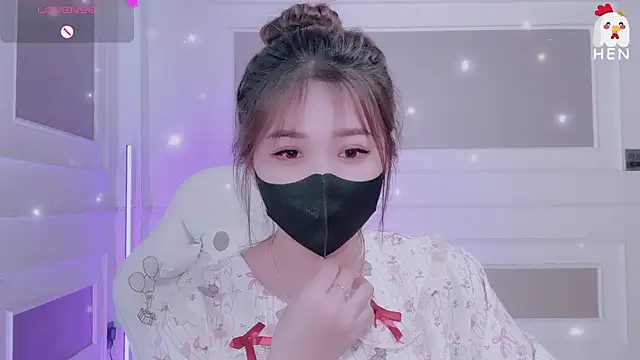 hen237 online show from February 2, 2026, 7:57 pm