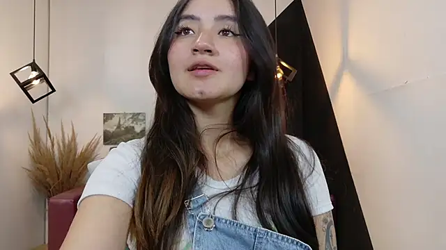 Perla Campbell online show from November 29, 2025, 3:12 pm