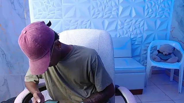 ManSant online show from April 12, 2026, 4:32 pm