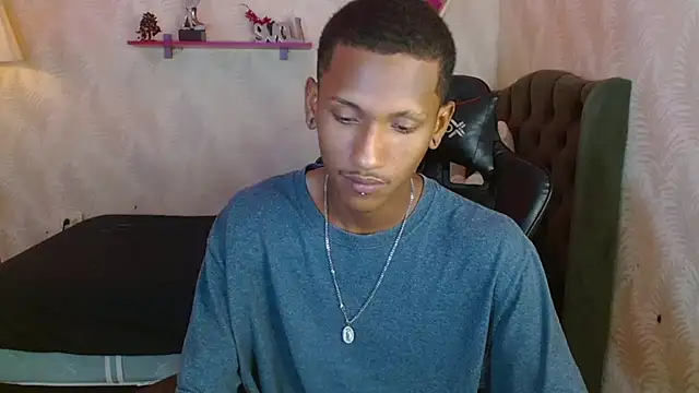 ManSant online show from October 14, 2025, 2:07 pm