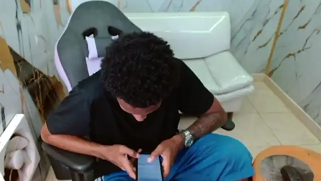 ManSant online show from April 2, 2026, 4:02 pm