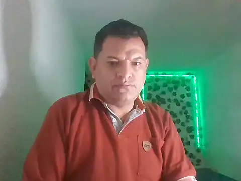 SexDiffrent online show from May 15, 2026, 10:52 pm