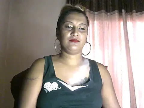 eroticbeauty37 online show from February 13, 2025, 2:09 pm