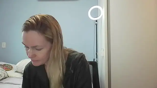 Annylove1 online show from March 10, 2026, 10:52 am