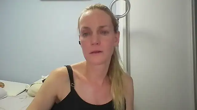 Annylove1 online show from January 10, 2026, 12:17 am