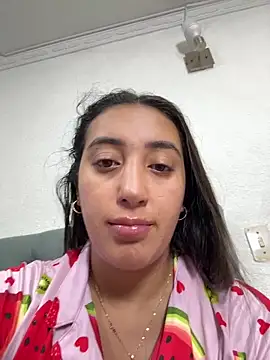 Snapshot of Hannahoff chatting on February 9, 2026, 3:15 am Hannahoff online show from February 9, 2026, 3:15 am