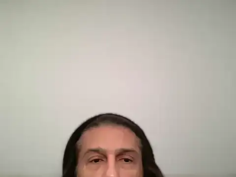 Snapshot of ALPHANDRE chatting on November 19, 2025, 5:07 am ALPHANDRE online show from November 19, 2025, 5:07 am