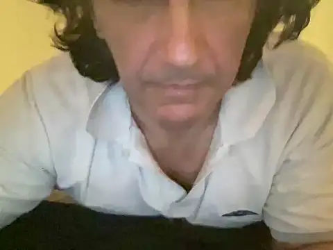 ALPHANDRE online show from March 9, 2025, 5:39 pm